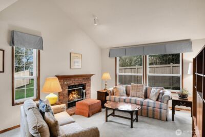 367 145th Place SE, Bellevue, WA 98007-5173 - Photo 9