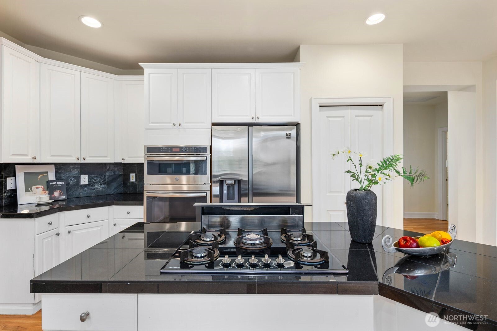 3429 Lincoln Avenue NE, Renton, WA 98056