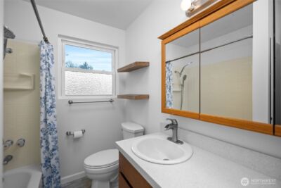 11815 SE 206th Street , Kent, WA 98031 - Photo 7