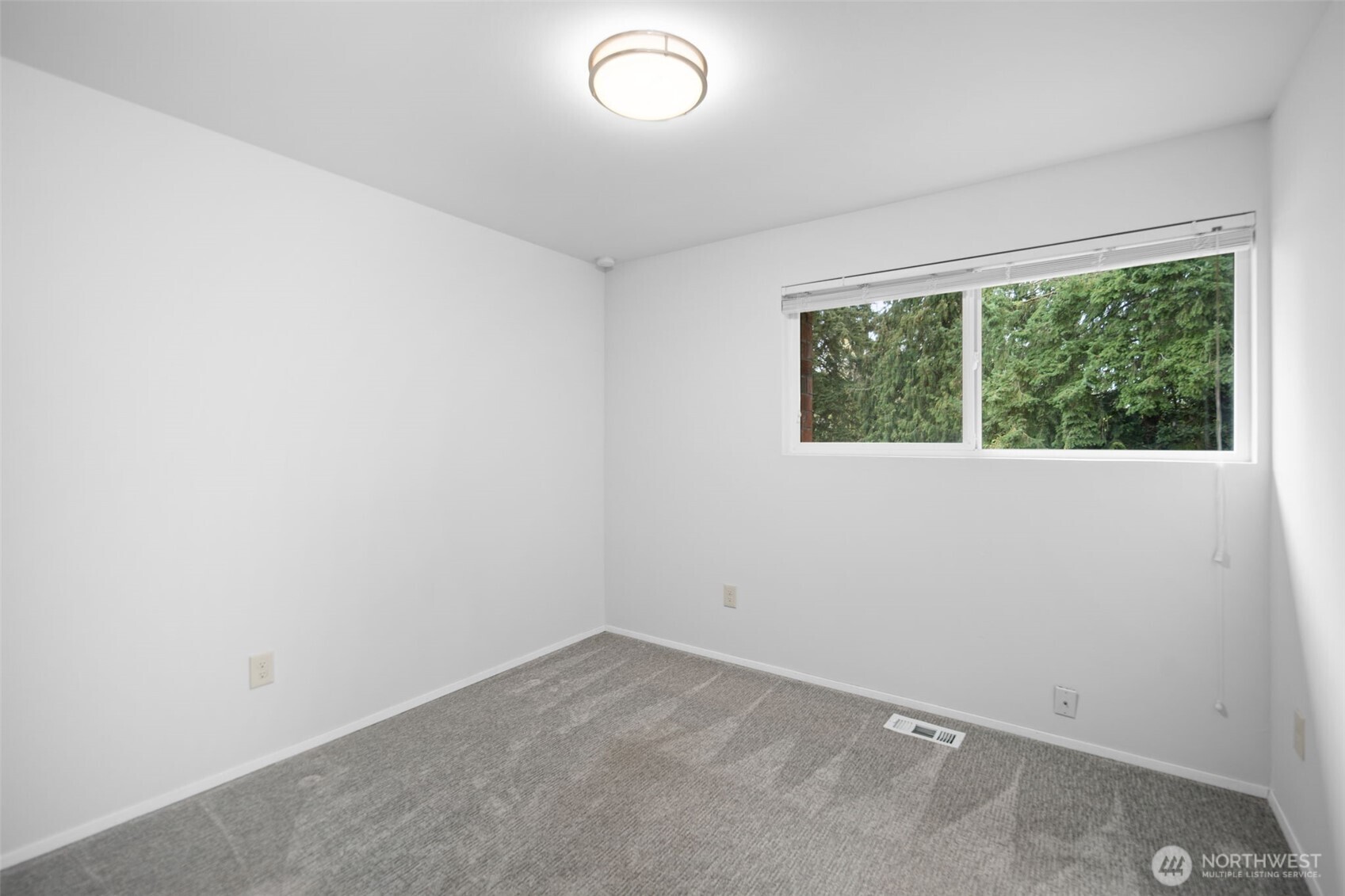 11815 SE 206th Street , Kent, WA 98031