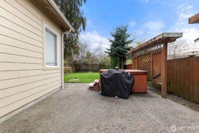 11011 36th Avenue Ct E, Tacoma, WA 98446 - Photo 32