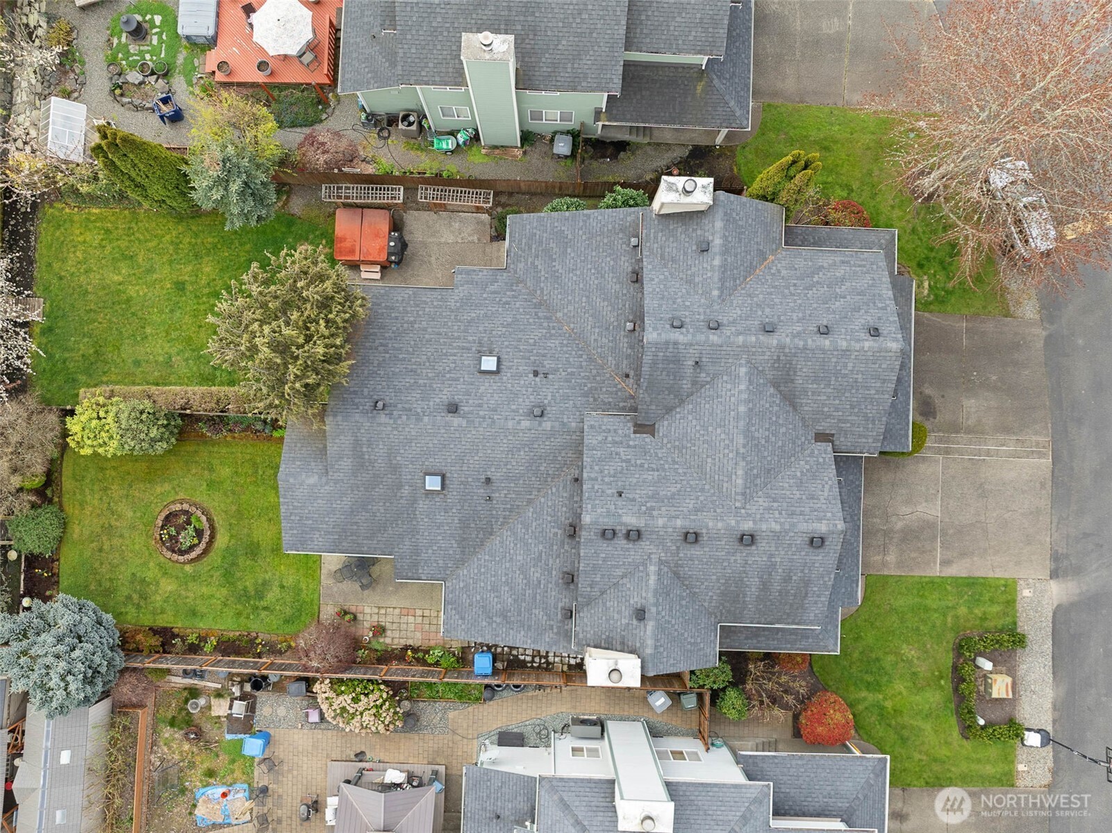 11011 36th Avenue Ct E, Tacoma, WA 98446