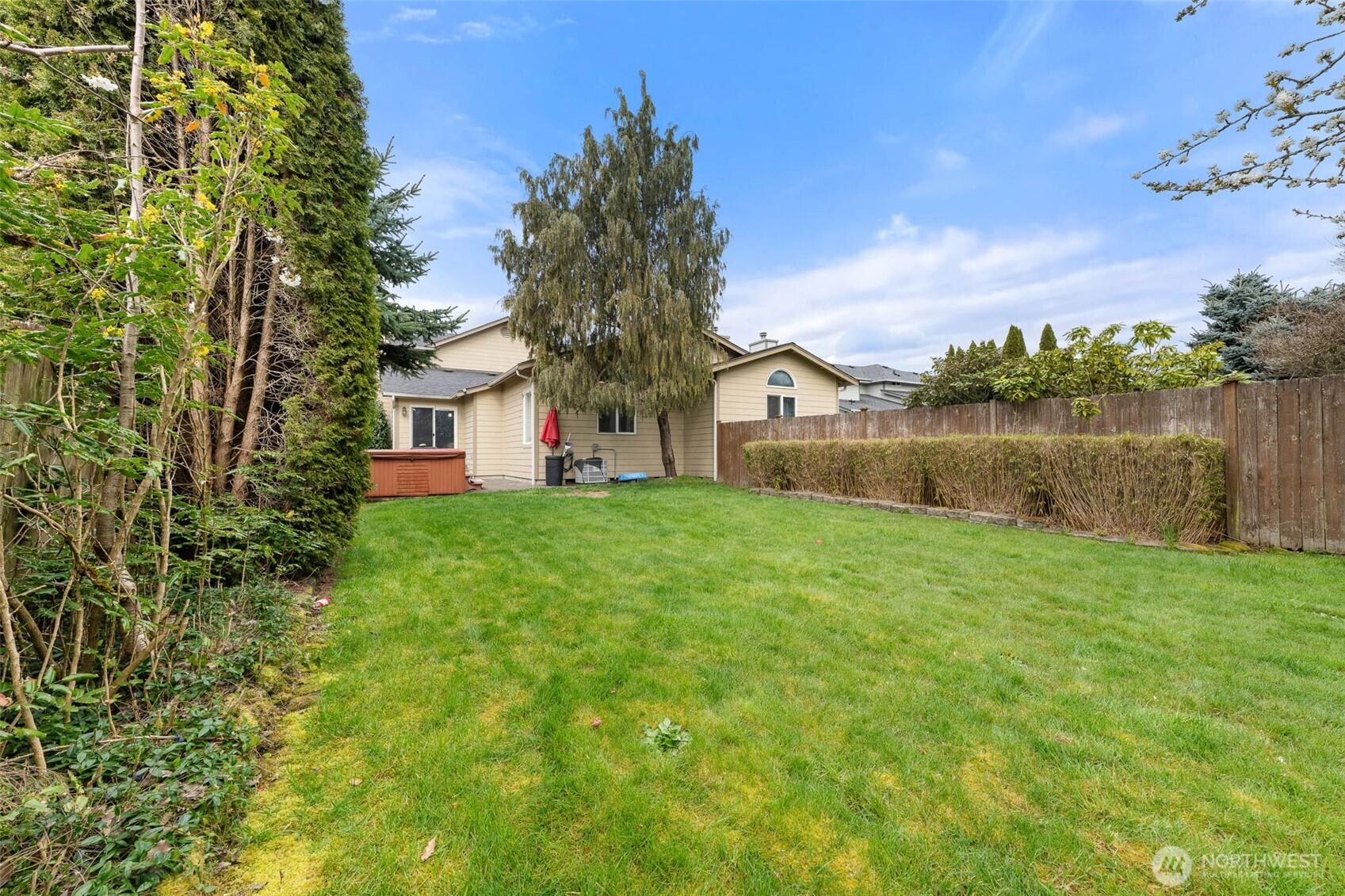 11011 36th Avenue Ct E, Tacoma, WA 98446