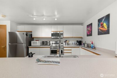 11011 36th Avenue Ct E, Tacoma, WA 98446 - Photo 9
