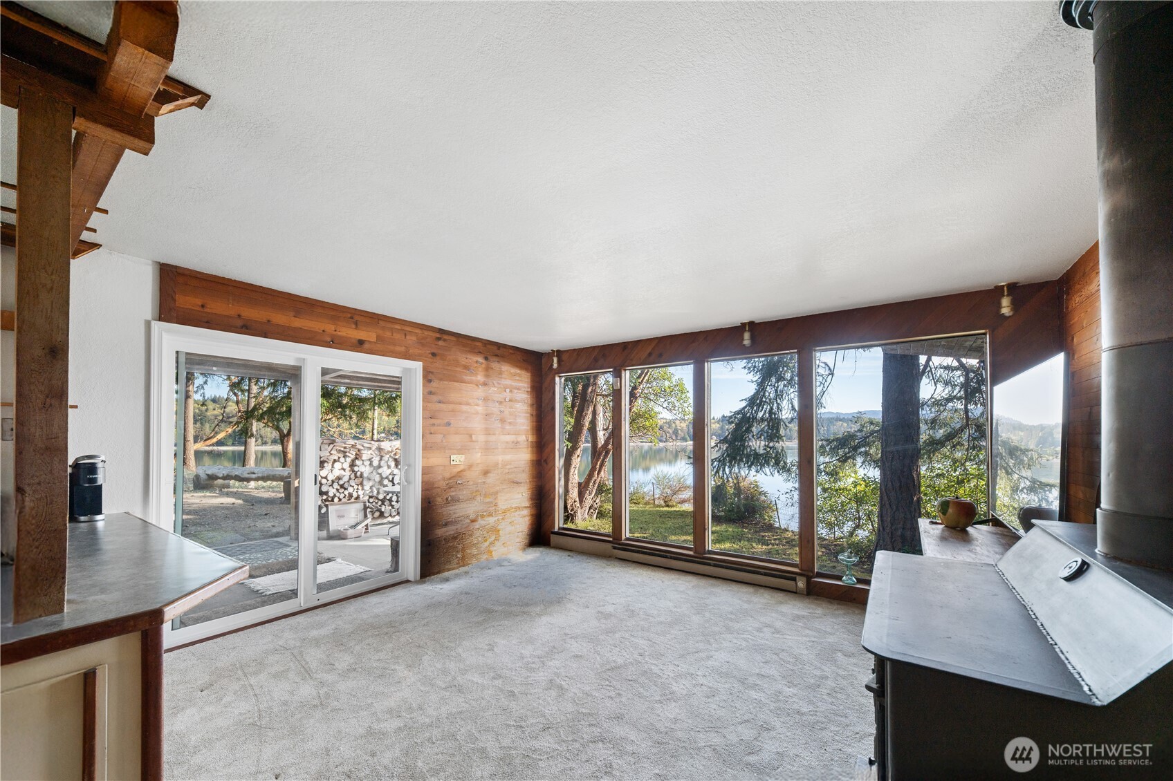 5321 Sunrise Beach Road NW, Olympia, WA 98502