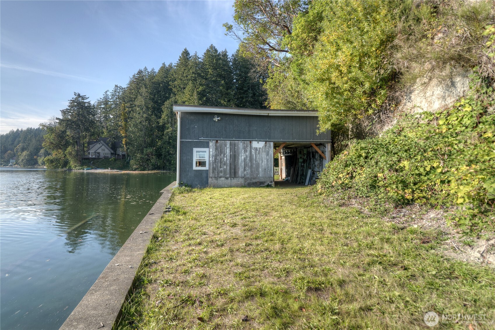 5321 Sunrise Beach Road NW, Olympia, WA 98502