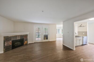 715 Harrington Place SE #2140, Renton, WA 98058 - Photo 4