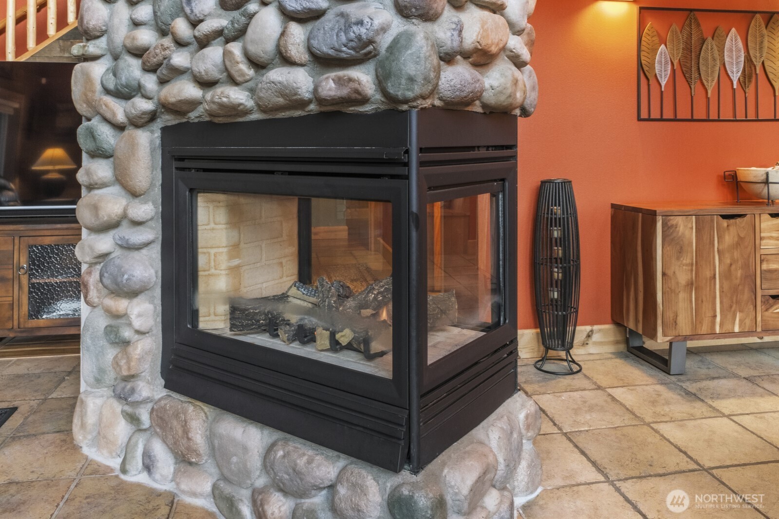 6323 N Lake Cushman Road , Hoodsport, WA 98548