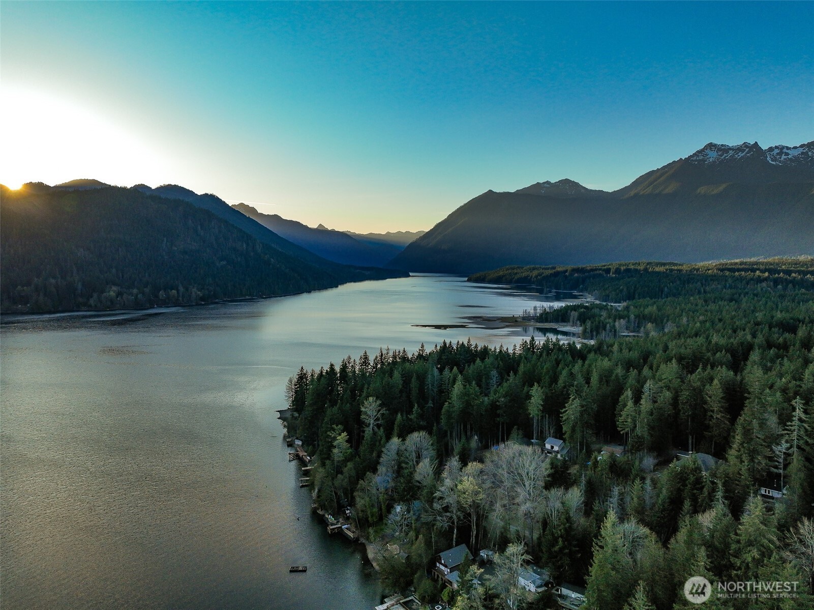 6323 N Lake Cushman Road , Hoodsport, WA 98548