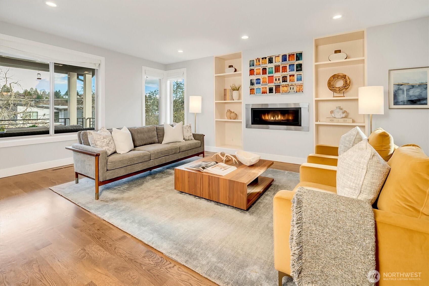 3629 35th Avenue W, Seattle, WA 98199-1612