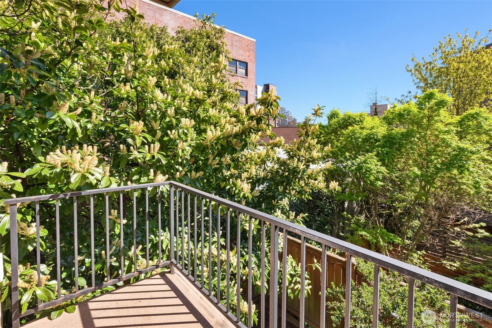 924 2nd Avenue W, Seattle, WA 98119