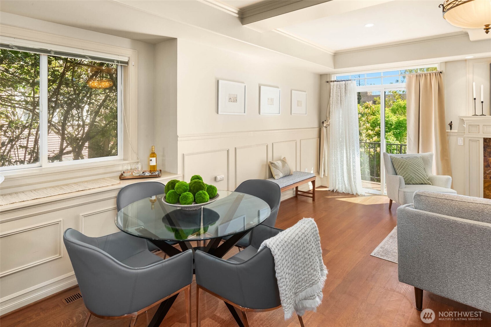 924 2nd Avenue W, Seattle, WA 98119