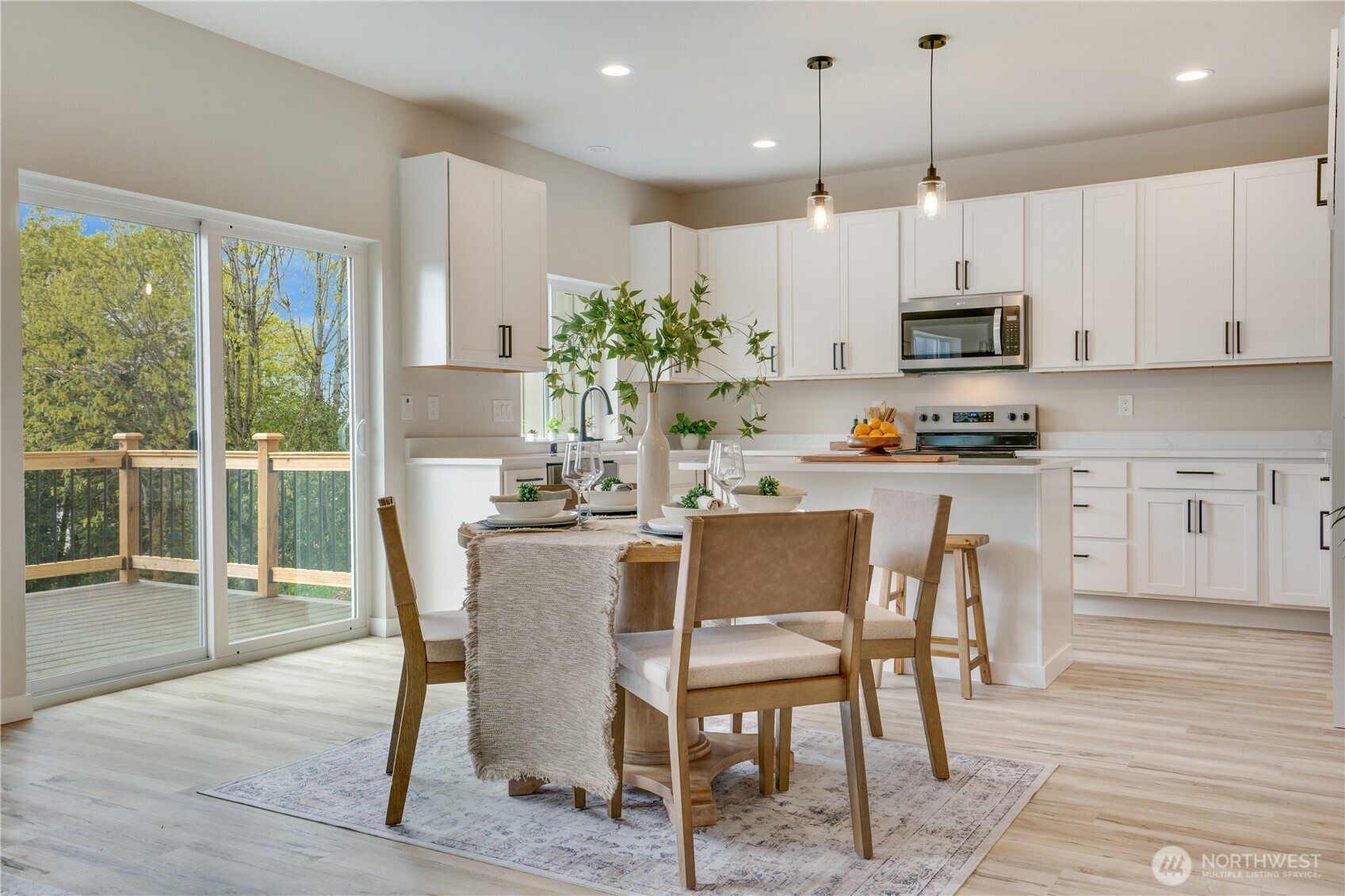 1564 S 28th Street , Tacoma, WA 98409