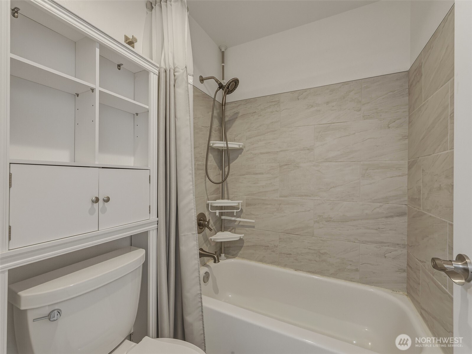 18501 SE Newport Way #H136, Issaquah, WA 98027