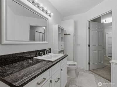 18501 SE Newport Way #H136, Issaquah, WA 98027 - Photo 23