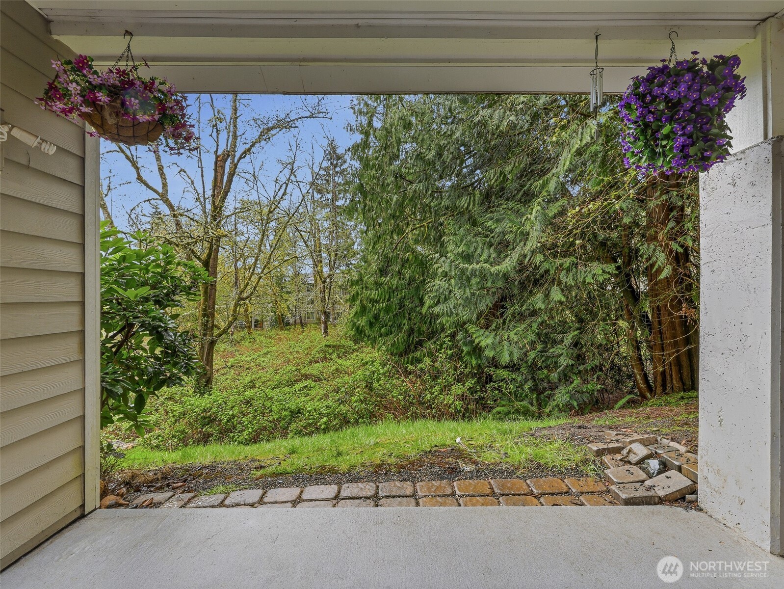 18501 SE Newport Way #H136, Issaquah, WA 98027