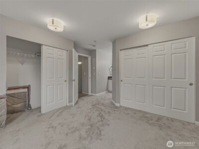 18501 SE Newport Way #H136, Issaquah, WA 98027 - Photo 15