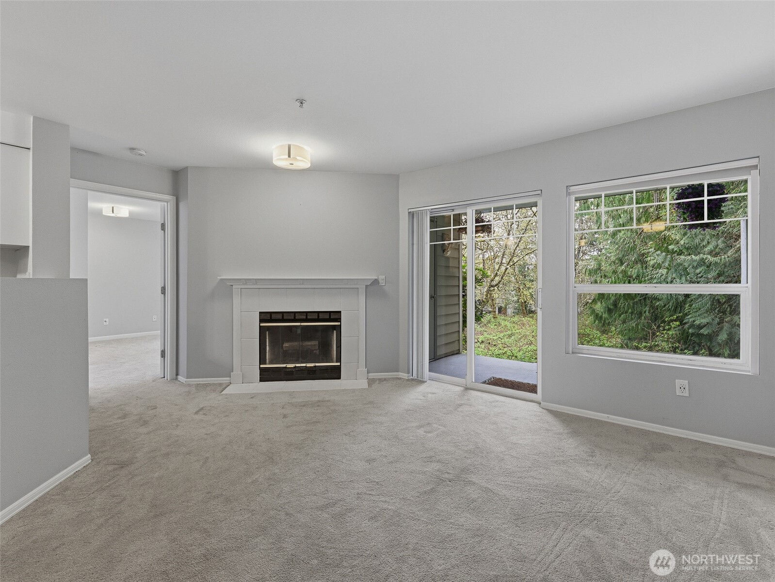 18501 SE Newport Way #H136, Issaquah, WA 98027