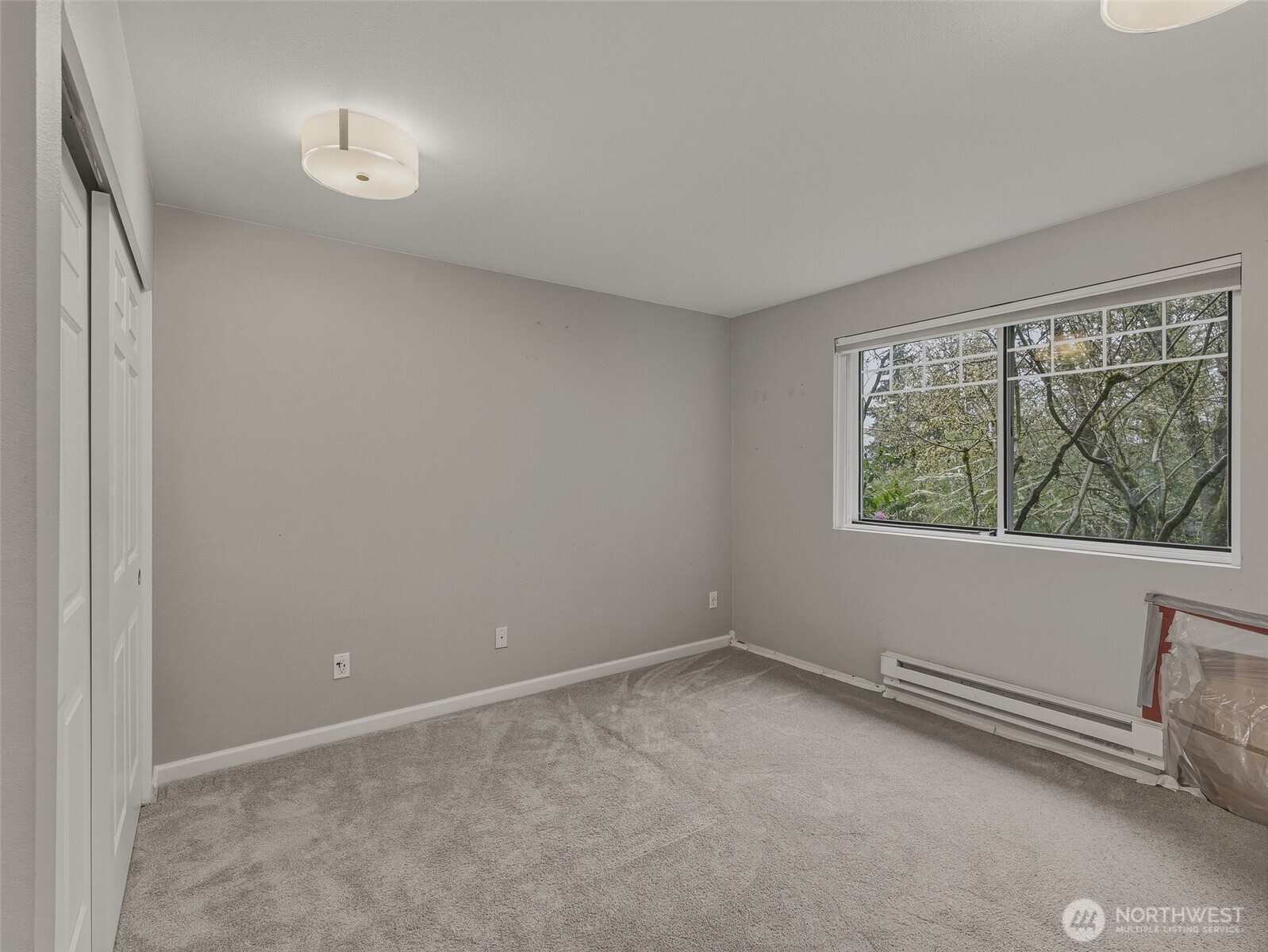 18501 SE Newport Way #H136, Issaquah, WA 98027