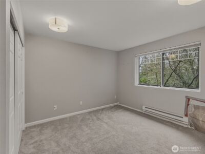 18501 SE Newport Way #H136, Issaquah, WA 98027 - Photo 17