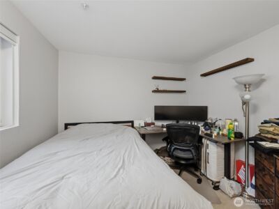 18501 SE Newport Way #H136, Issaquah, WA 98027 - Photo 24