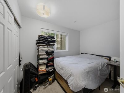 18501 SE Newport Way #H136, Issaquah, WA 98027 - Photo 25