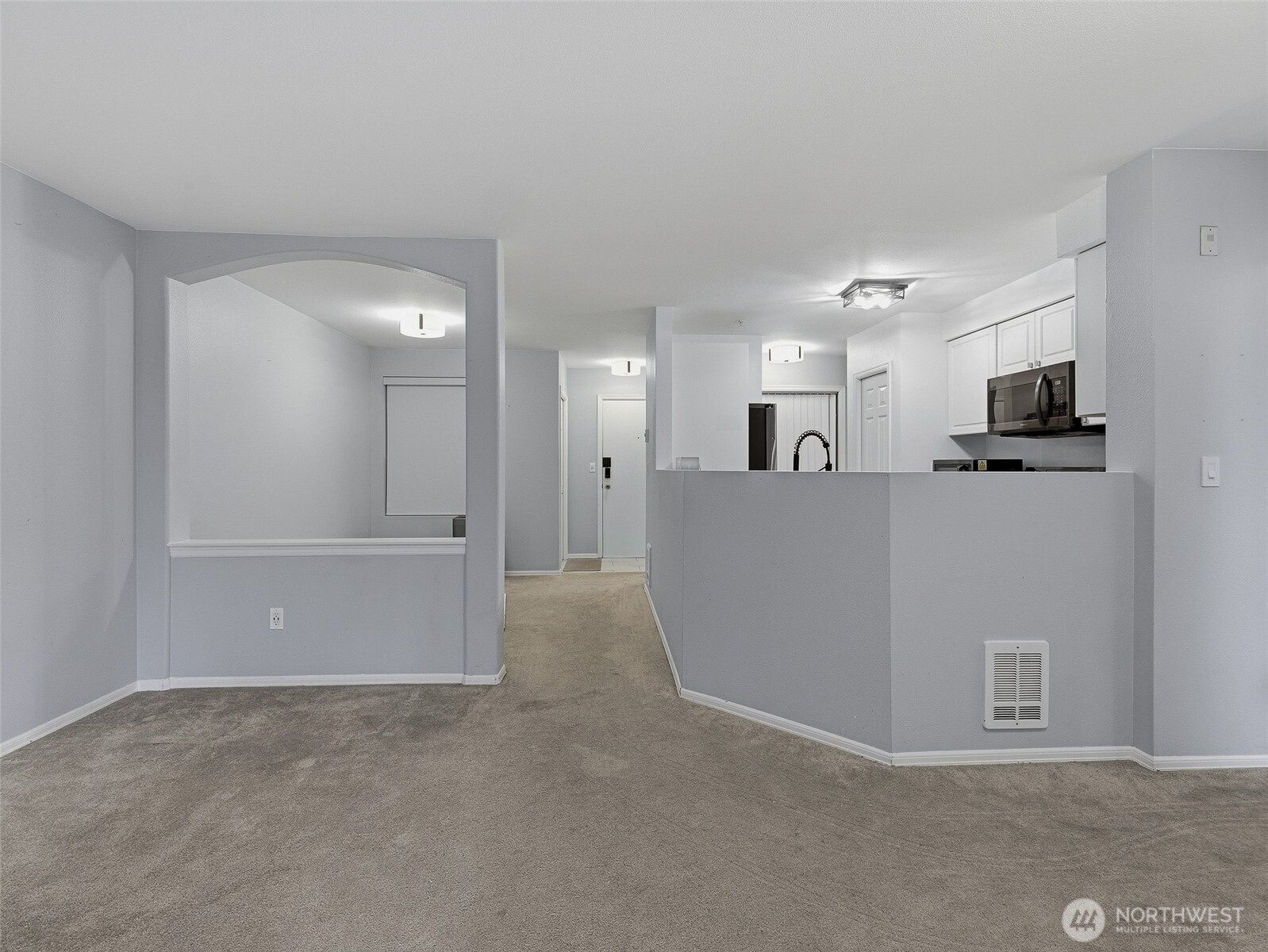 18501 SE Newport Way #H136, Issaquah, WA 98027