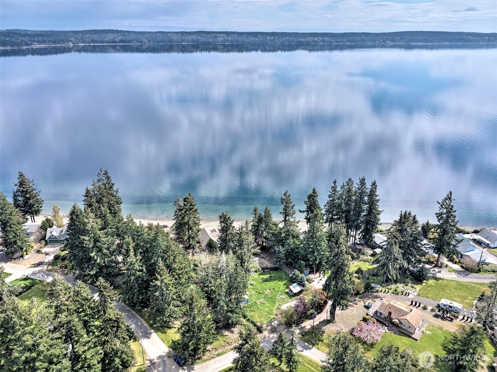 721 E Stretch Island Road S, Grapeview, WA 98546