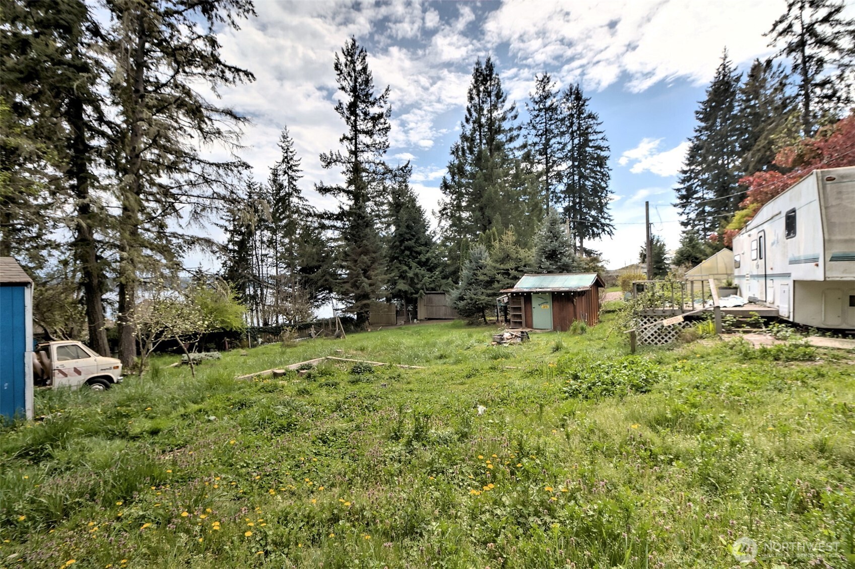 721 E Stretch Island Road S, Grapeview, WA 98546