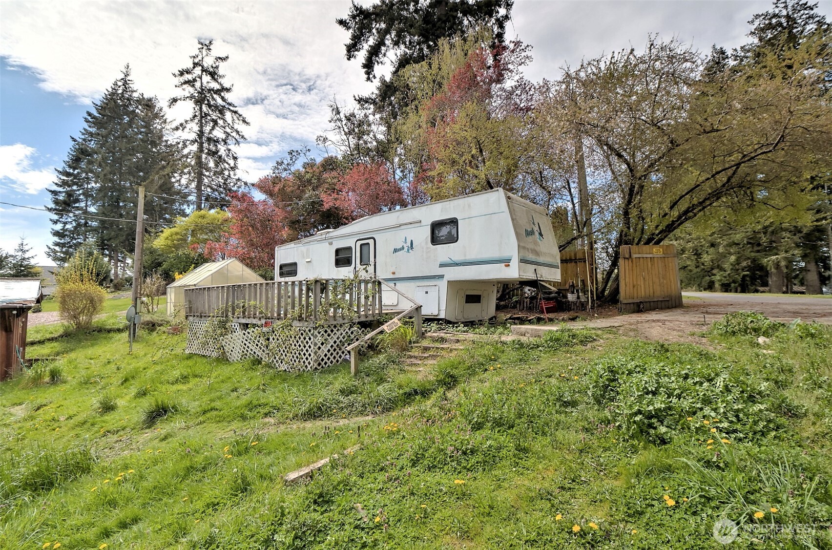 721 E Stretch Island Road S, Grapeview, WA 98546