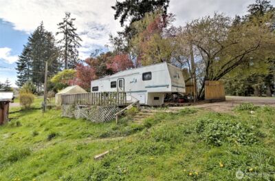 721 E Stretch Island Road S, Grapeview, WA 98546 - Photo 25