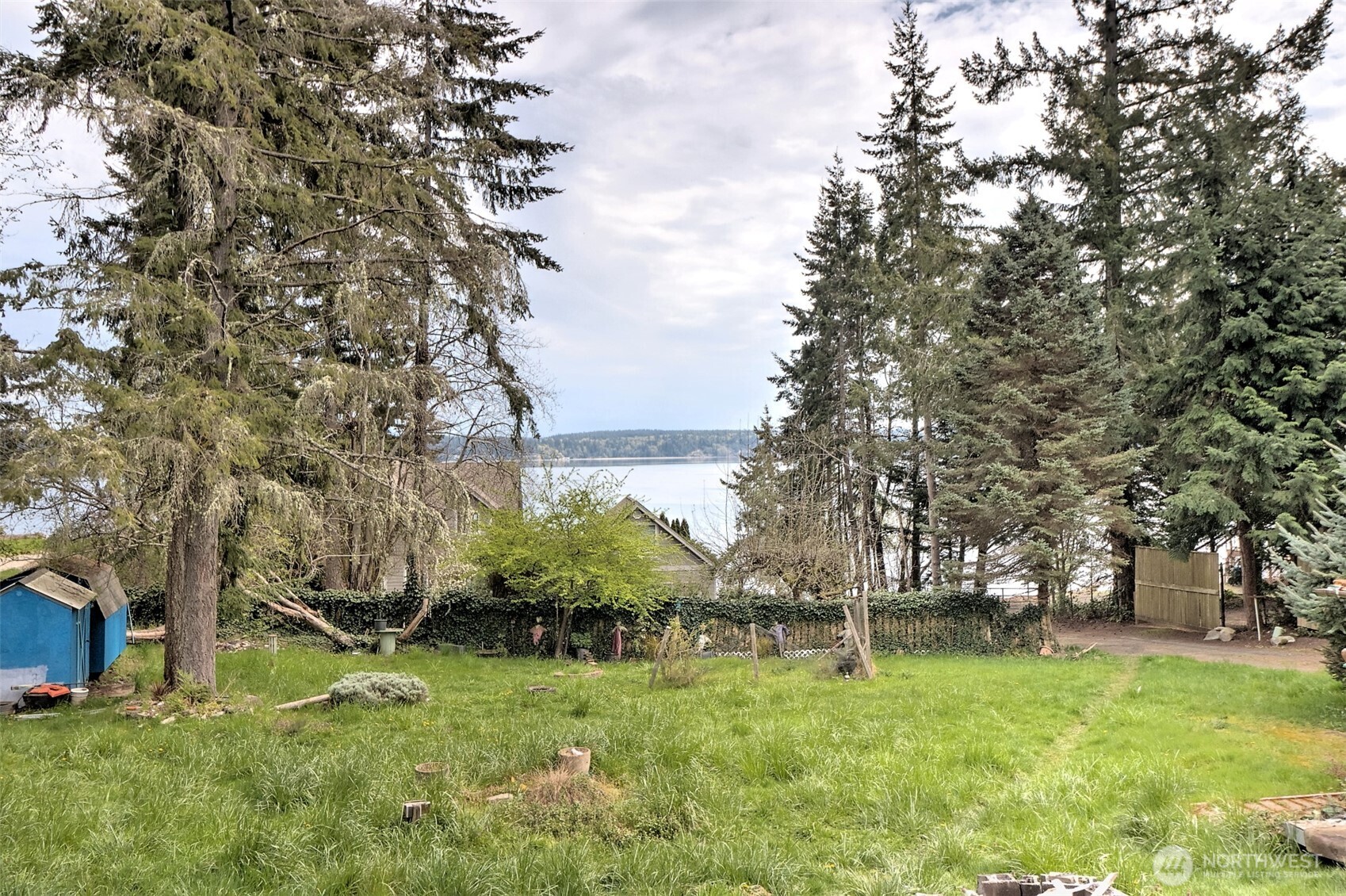 721 E Stretch Island Road S, Grapeview, WA 98546