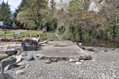 721 E Stretch Island Road S, Grapeview, WA 98546 - Photo 34