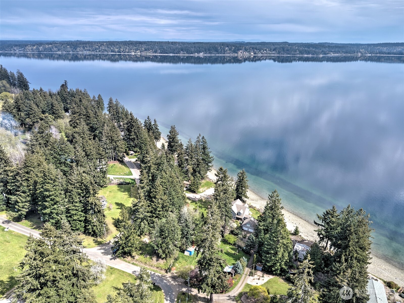721 E Stretch Island Road S, Grapeview, WA 98546