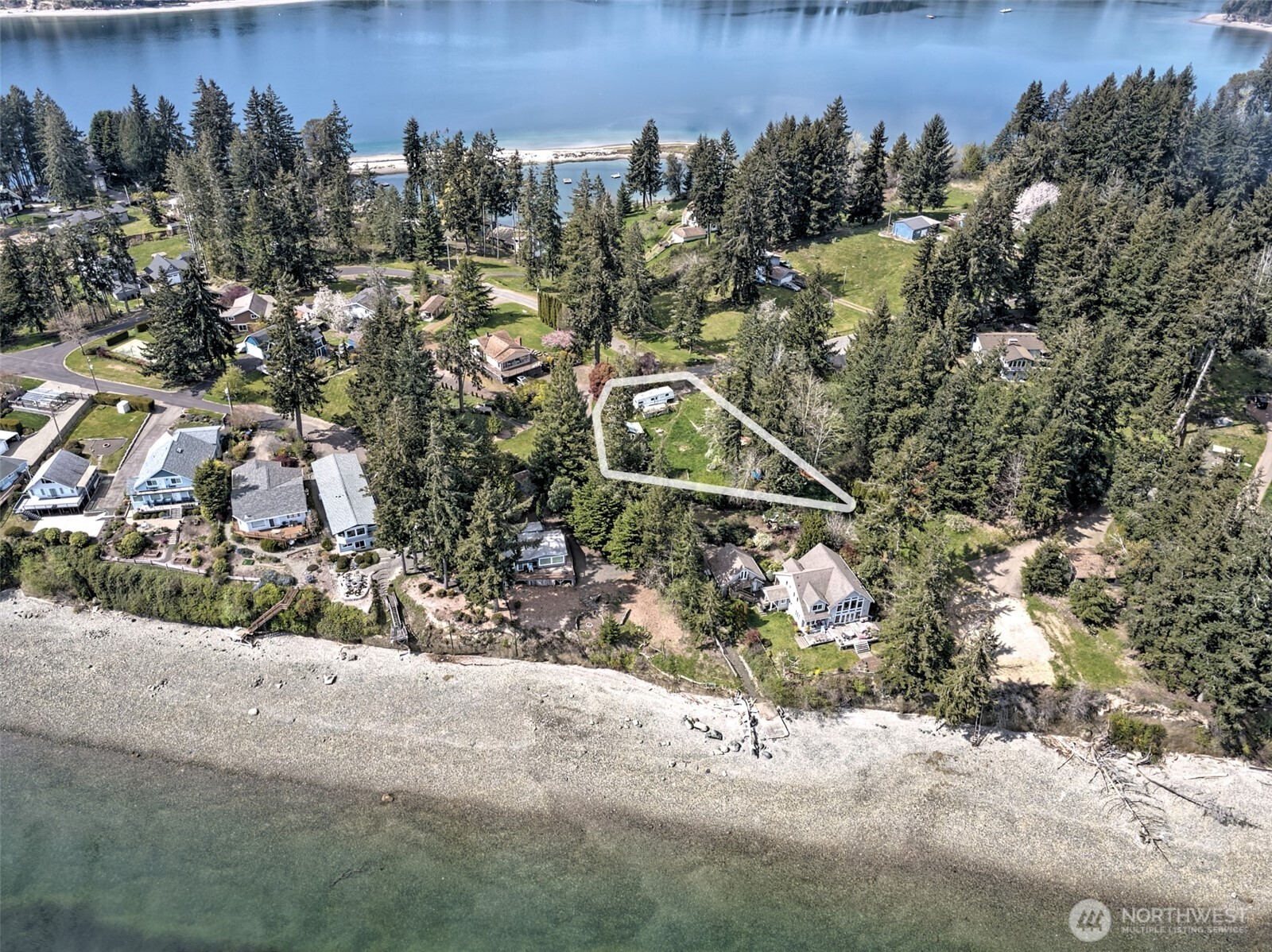 721 E Stretch Island Road S, Grapeview, WA 98546