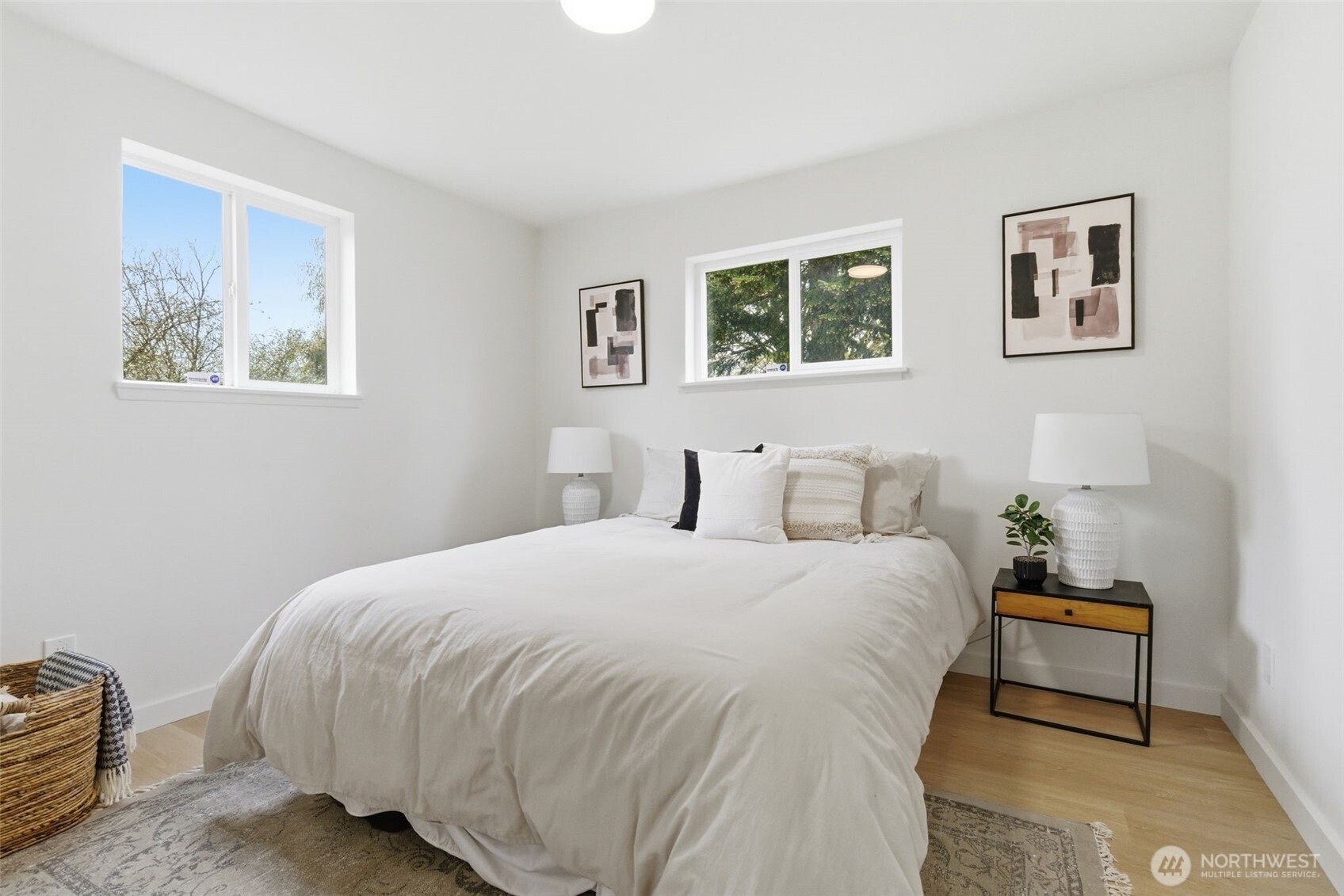 9601 12th Avenue NW, Seattle, WA 98117