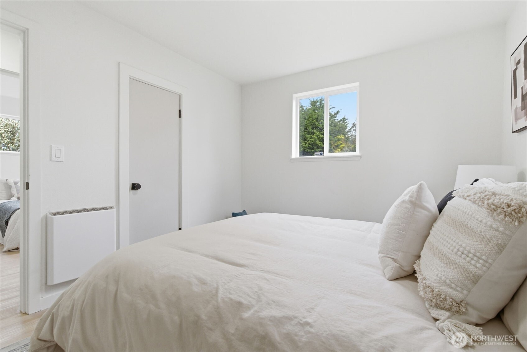 9601 12th Avenue NW, Seattle, WA 98117