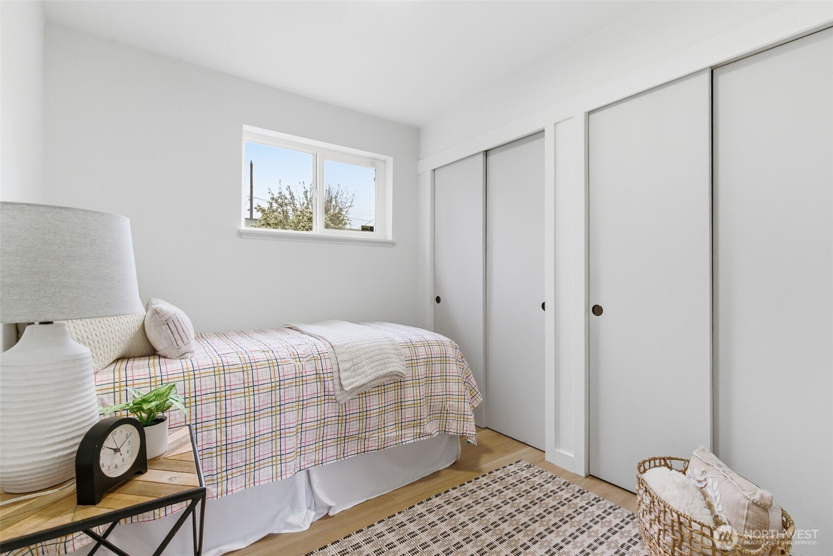 9601 12th Avenue NW, Seattle, WA 98117