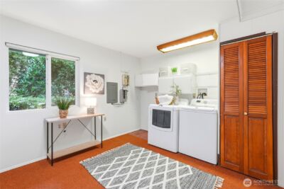15016 SE 14th Street , Bellevue, WA 98007 - Photo 18