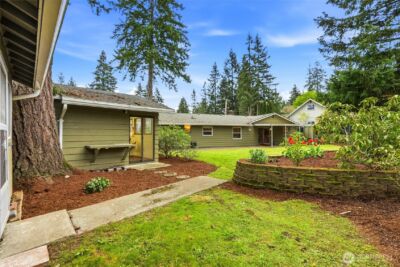 15016 SE 14th Street , Bellevue, WA 98007 - Photo 28