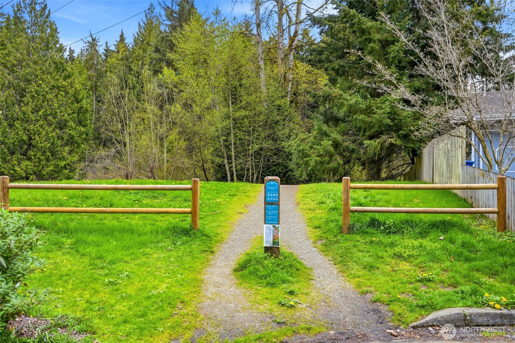 15016 SE 14th Street , Bellevue, WA 98007
