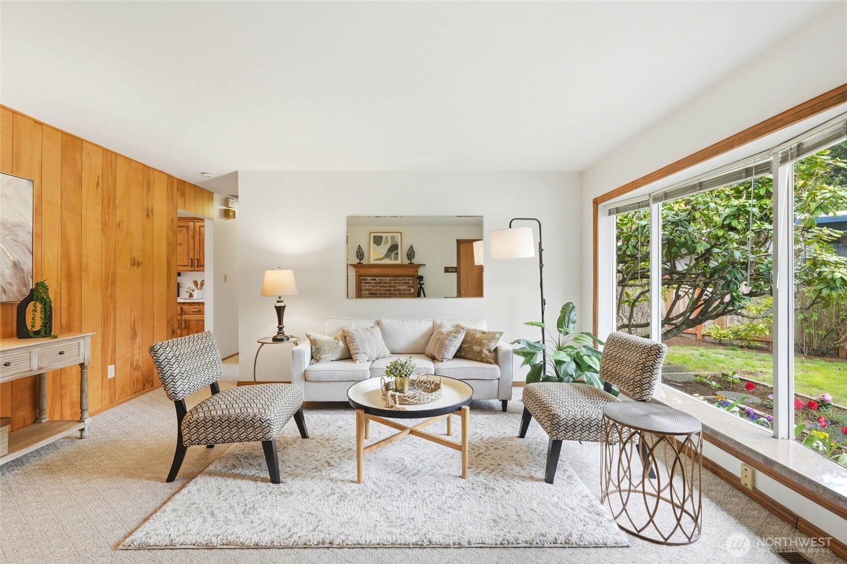 15016 SE 14th Street , Bellevue, WA 98007