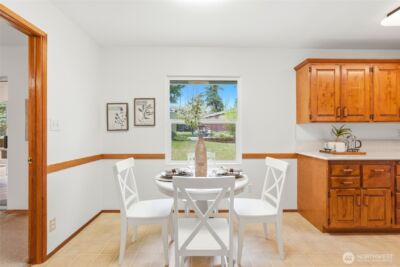 15016 SE 14th Street , Bellevue, WA 98007 - Photo 8