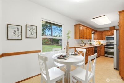 15016 SE 14th Street , Bellevue, WA 98007 - Photo 9