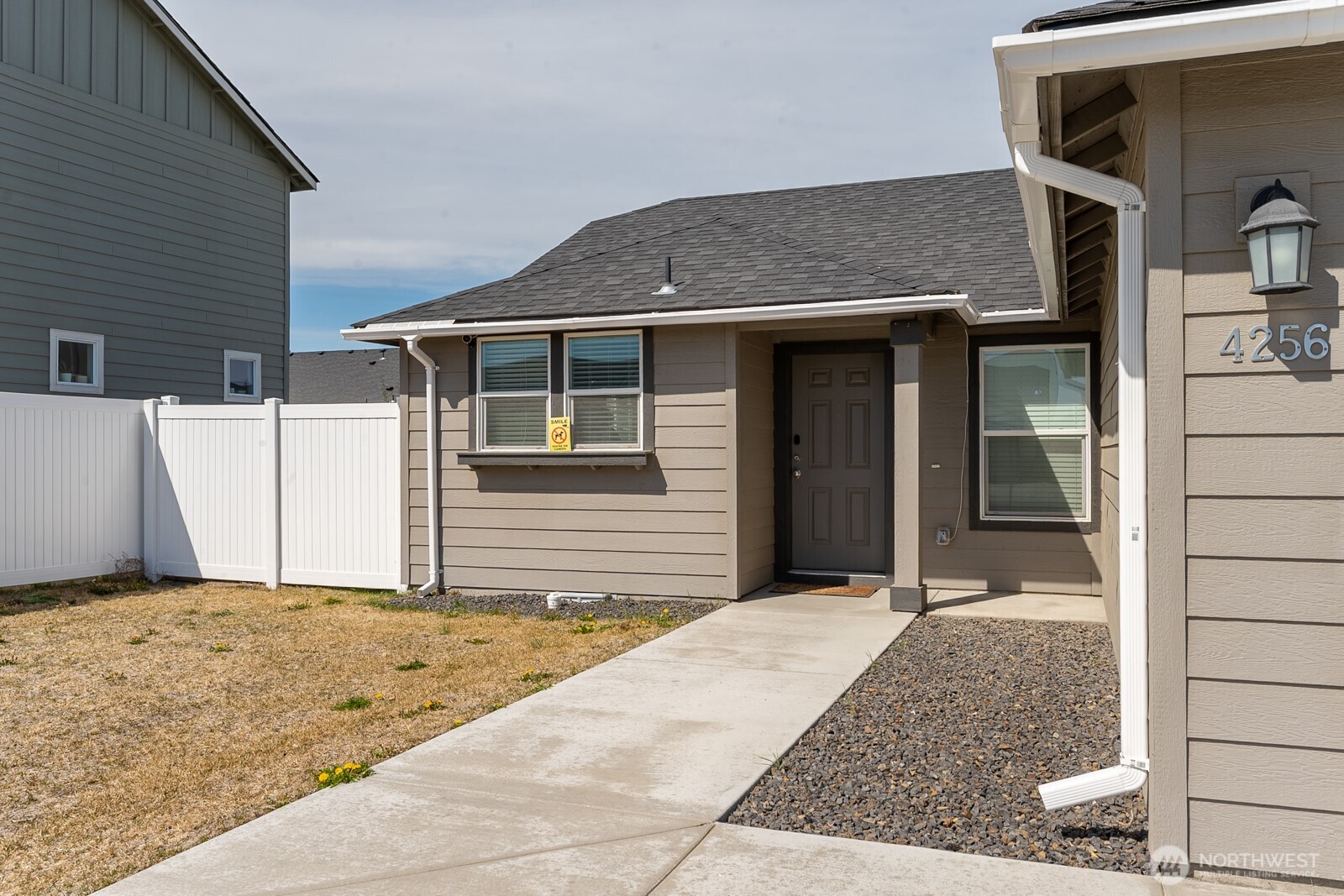4256 W Wood Court , Moses Lake, WA 98837