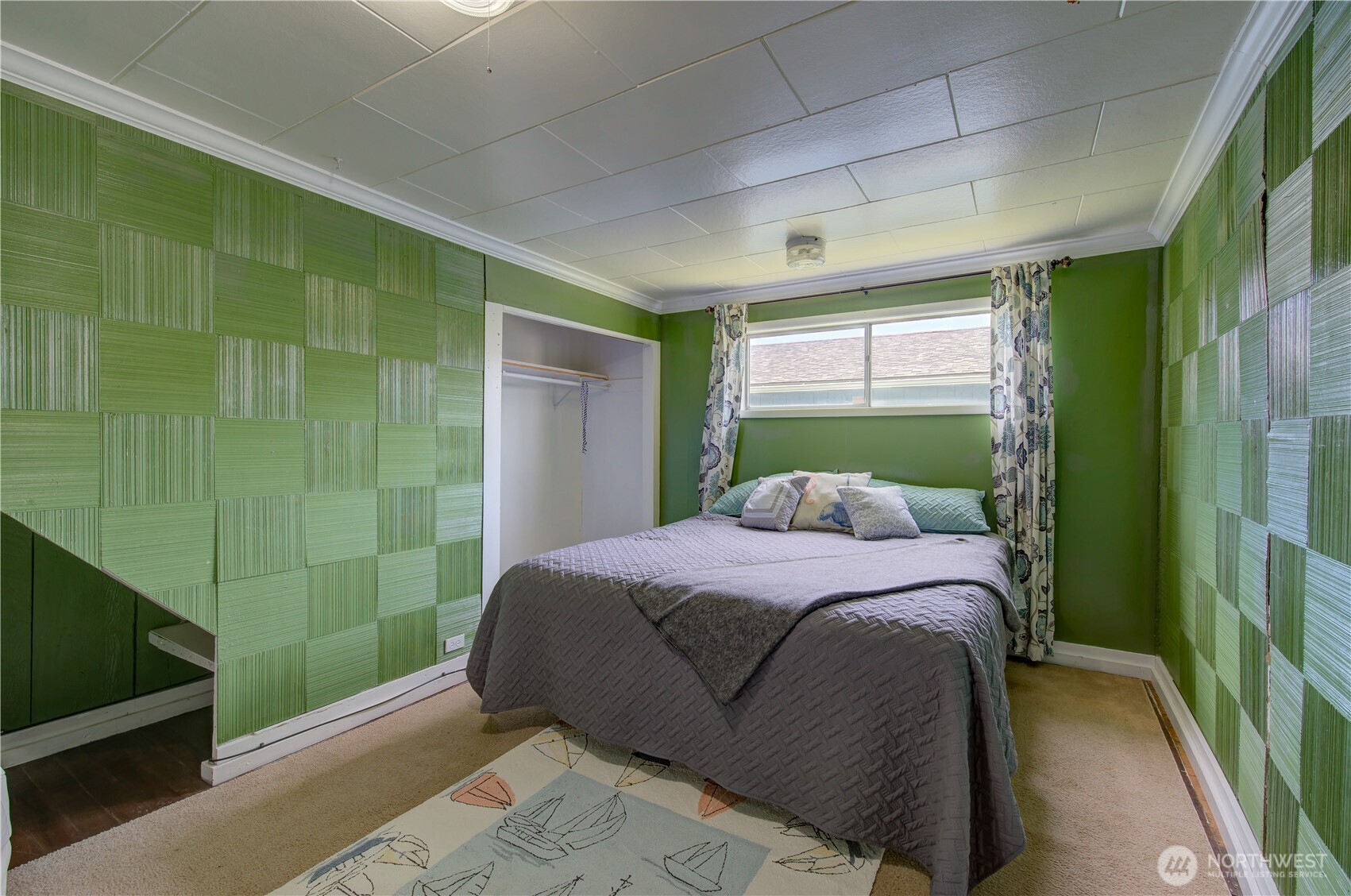 106 5th Street SE, Long Beach, WA 98631
