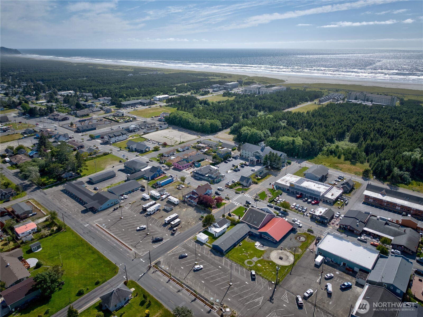 106 5th Street SE, Long Beach, WA 98631