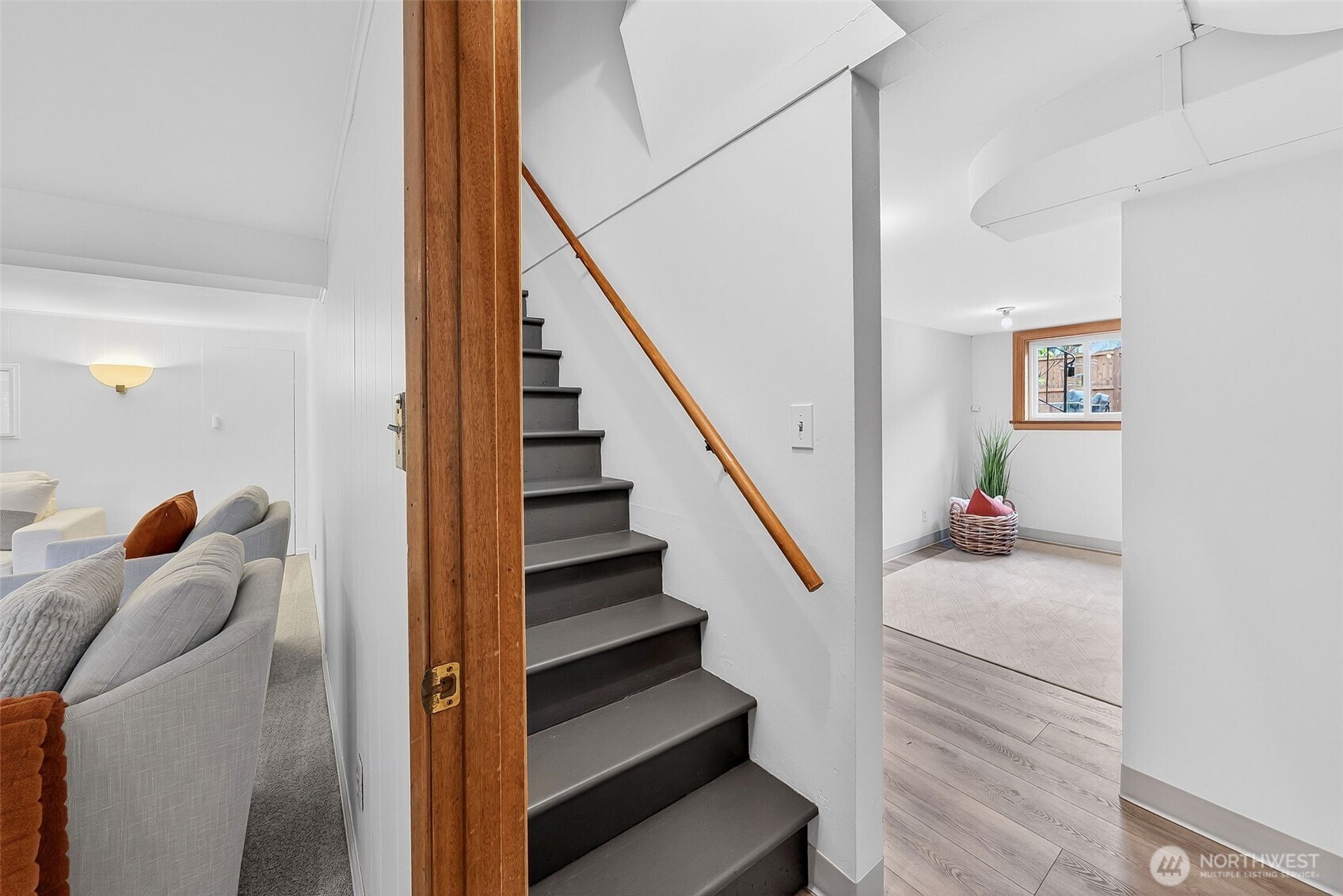 8049 23rd Avenue NW, Seattle, WA 98117