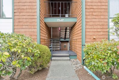 7307 N Skyview Place #G102, Tacoma, WA 98406 - Photo 2
