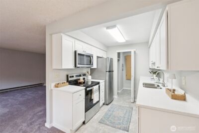 7307 N Skyview Place #G102, Tacoma, WA 98406 - Photo 8
